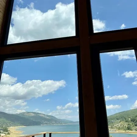 Mount Log Villa Mavrovo